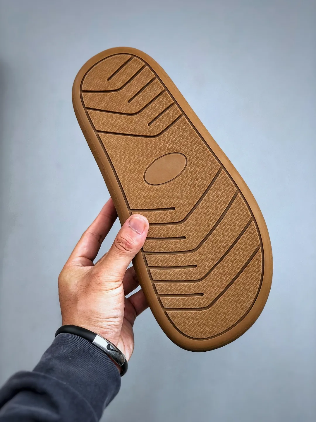Local self-pickup 💰480 supports store release, the latest official revision and new style! The platform is exclusively for foreign trade UGG Tasman GTX winter neutral small potato snow shoes 1172790 Produced by the ten-year-old brand shoemaking OEM production line. Pay attention to every detail. Longfeng A-grade genuine sheep fur is integrated. Completely built in accordance with the ZP process. Size: 35-40